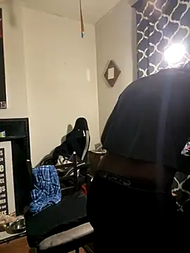 Yoshibaby2670 online show from November 4, 7:18 am