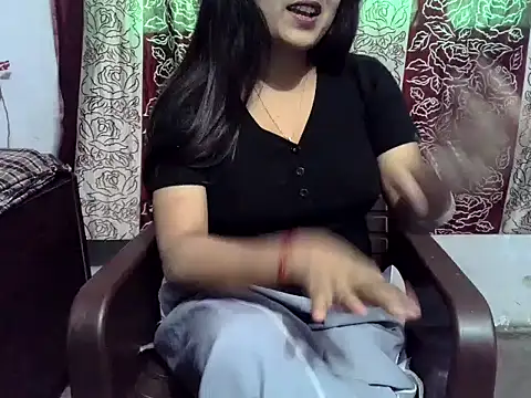 SIYA MAVI online show from April 13, 8:20 am