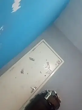 rodrig2107 online show from February 13, 4:08 am