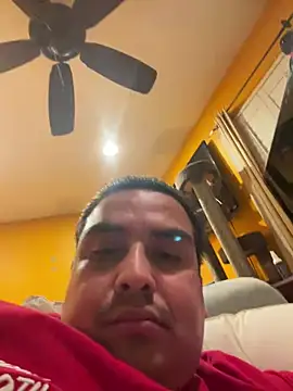 Snapshot of LA_cloudzzpnp chatting on January 12, 1:27 pm LA cloudzzpnp online show from January 12, 1:27 pm