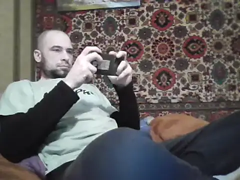 AlferezzSolvajo online show from March 6, 2:19 am