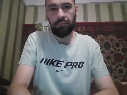 AlferezzSolvajo online show from September 12, 8:47 am