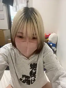 Snapshot of Hikaru-chan chatting on February 7, 10:20 pm Hikaru-chan online show from February 7, 10:20 pm