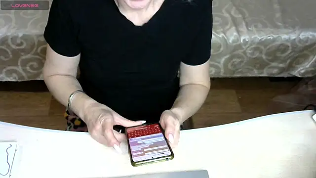 Snapshot of Mariana_har777 chatting on February 13, 3:41 pm Mariana har777 online show from February 13, 3:41 pm