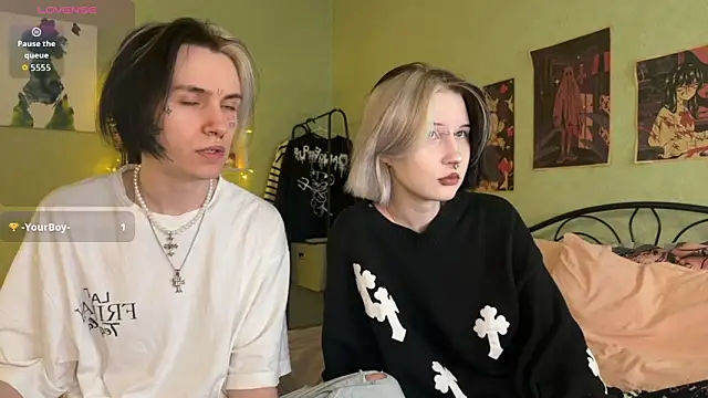 VeryRare TwinS online show from November 24, 5:51 am