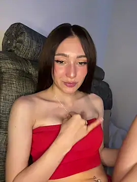 Snapshot of Maddy_Jones chatting on January 20, 5:37 am Maddy Jones online show from January 20, 5:37 am