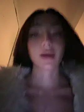 Snapshot of Maddy_Jones chatting on January 28, 6:07 pm Maddy Jones online show from January 28, 6:07 pm