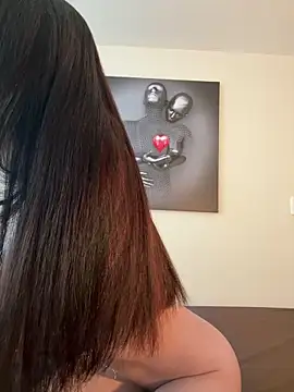 Snapshot of Maddy_Jones chatting on February 17, 7:31 pm Maddy Jones online show from February 17, 7:31 pm