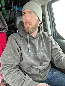 Snapshot of coreyl9718 chatting on February 20, 3:19 pm coreyl9718 online show from February 20, 3:19 pm