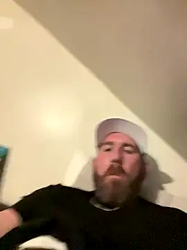 Snapshot of coreyl9718 chatting on November 15, 10:04 pm coreyl9718 online show from November 15, 10:04 pm