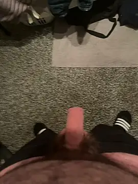 Snapshot of coreyl9718 chatting on February 4, 10:26 pm coreyl9718 online show from February 4, 10:26 pm