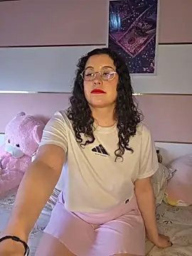 Charlotte  Miller online show from December 22, 11:51 am