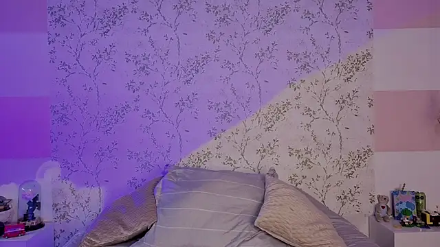 Charlotte  Miller online show from March 6, 12:01 pm