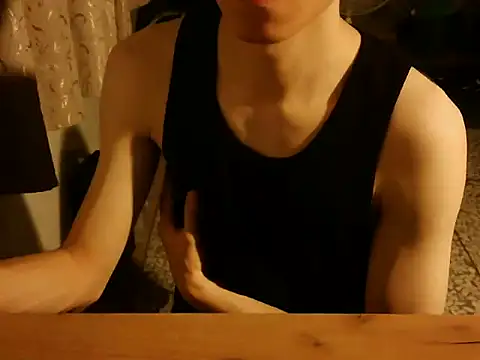 KYU890428 online show from March 2, 5:36 pm