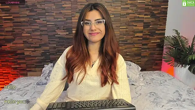 Snapshot of iriis_rosse chatting on January 9, 11:45 pm iriis rosse online show from January 9, 11:45 pm