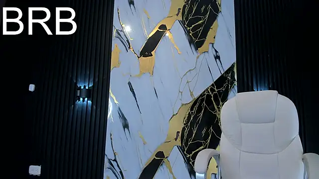 adam piarse01 online show from March 6, 1:37 am