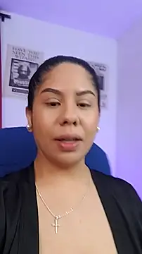 downsonMia online show from March 19, 11:47 am