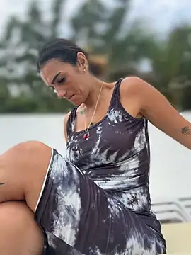 Samantha bigboobs online show from May 29, 12:25 pm