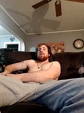 Snapshot of douchydan42 chatting on February 21, 6:29 am douchydan42 online show from February 21, 6:29 am