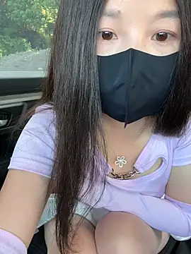 SSSniang- online show from May 4, 12:17 am