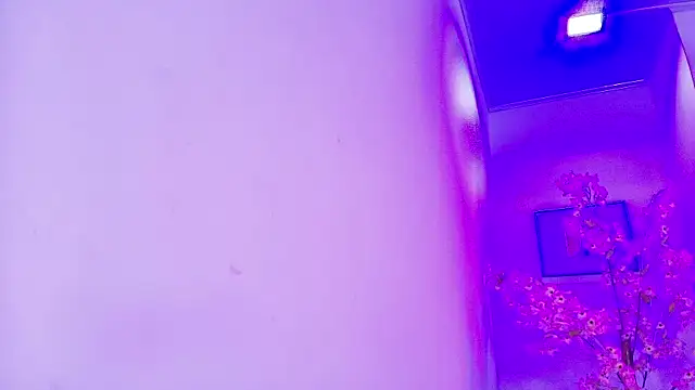 Snapshot of Arianna_sweeet chatting on May 17, 3:48 am Arianna sweeet online show from May 17, 3:48 am