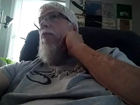 Futura intx online show from November 3, 4:08 pm