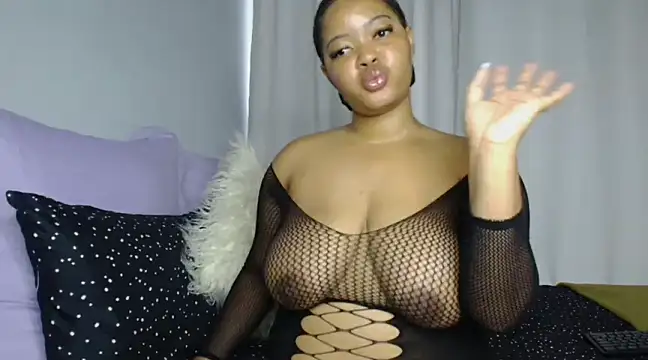 sexytinashe21 online show from February 19, 5:16 am