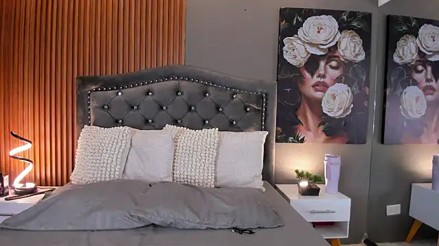 KimStone1 online show from December 22, 2:47 pm