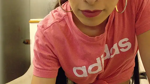 amabel zambrano online show from March 13, 8:48 am