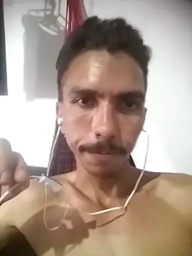 MagrinhoSaradoo online show from February 23, 3:13 am