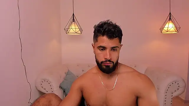 Santiago huntt online show from December 6, 12:56 am