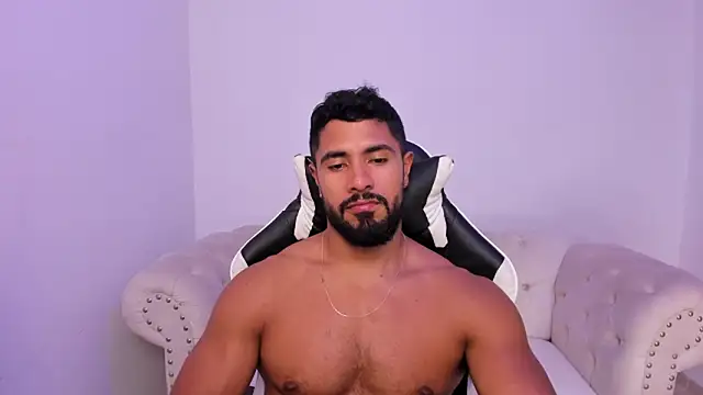 Santiago huntt online show from March 3, 8:48 pm