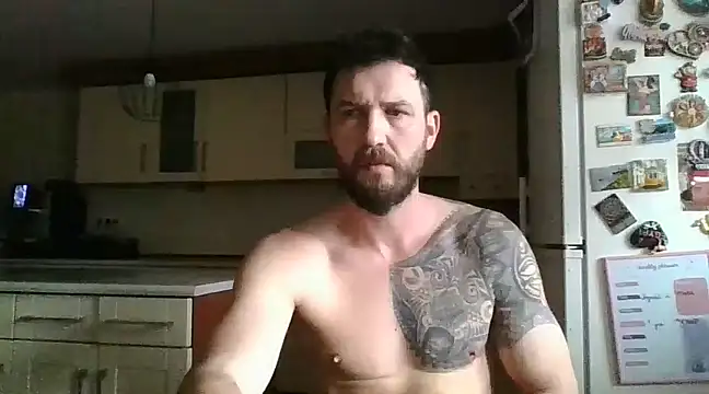 Snapshot of realdilf chatting on March 12, 8:30 am realdilf online show from March 12, 8:30 am