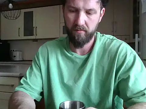 realdilf online show from April 24, 8:28 am