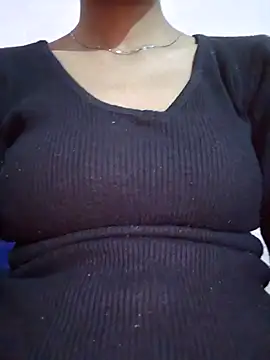 Snapshot of Barbie_183 chatting on January 18, 12:04 pm Barbie 183 online show from January 18, 12:04 pm