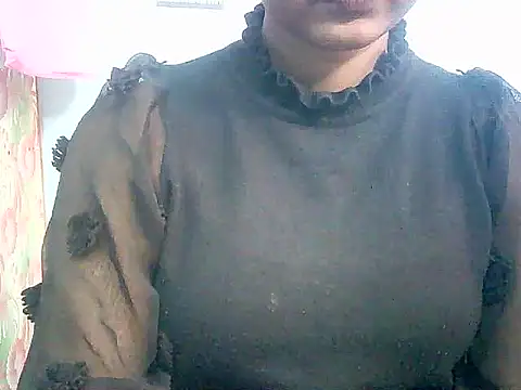 Snapshot of Barbie_183 chatting on February 24, 5:16 am Barbie 183 online show from February 24, 5:16 am