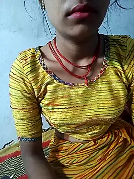 Snapshot of Amaya_Bajwa chatting on February 15, 10:10 pm Amaya Bajwa online show from February 15, 10:10 pm