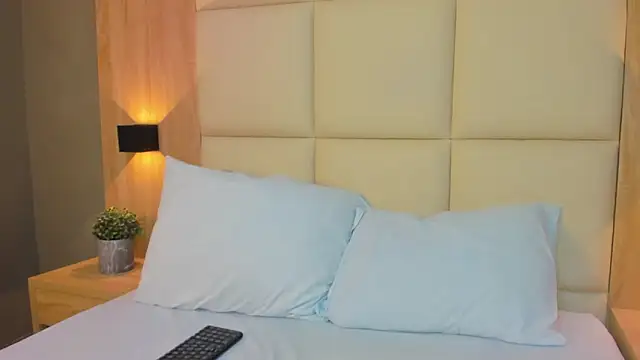 antonella cutie  online show from December 19, 12:12 pm