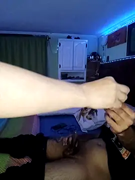 lagitana40 online show from March 11, 1:37 am