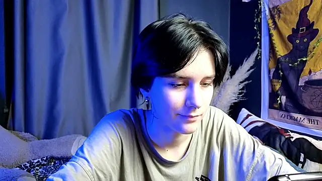 Hyeon Jin online show from February 9, 11:46 pm