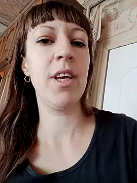 Calibers2932 online show from November 2, 9:22 am