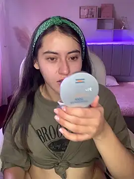 Camila pinkk online show from February 7, 7:27 pm