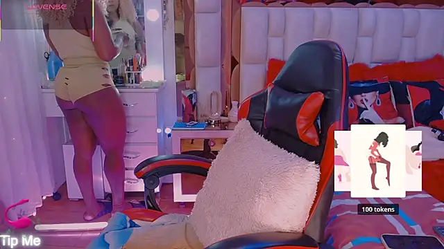 Snapshot of Aliana_Ross chatting on February 25, 8:46 am Aliana Ross online show from February 25, 8:46 am