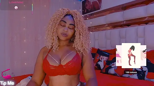 Snapshot of Aliana_Ross chatting on March 2, 8:21 am Aliana Ross online show from March 2, 8:21 am