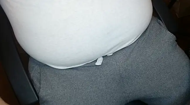 Snapshot of marcof8in chatting on March 2, 4:39 am marcof8in online show from March 2, 4:39 am