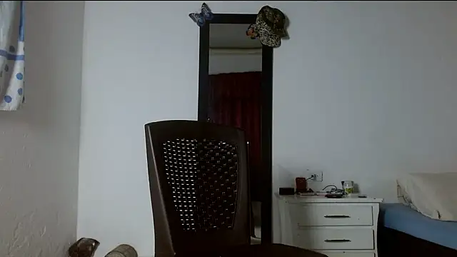 lonelydick2002 online show from May 16, 4:20 am