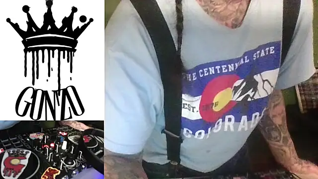 Snapshot of justthetip4209 chatting on March 13, 5:11 am justthetip4209 online show from March 13, 5:11 am