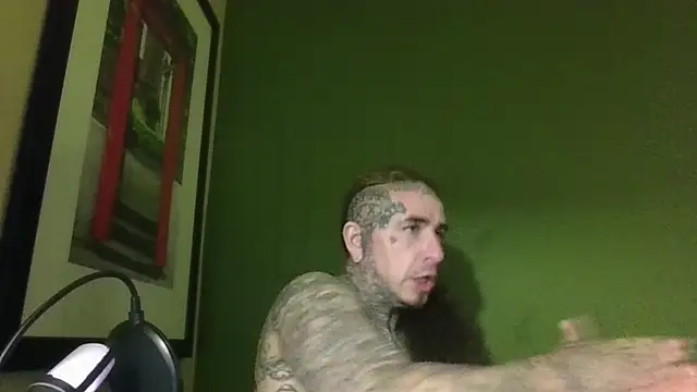 Snapshot of justthetip4209 chatting on March 17, 11:43 pm justthetip4209 online show from March 17, 11:43 pm