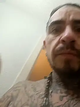 Snapshot of justthetip4209 chatting on January 12, 11:10 pm justthetip4209 online show from January 12, 11:10 pm