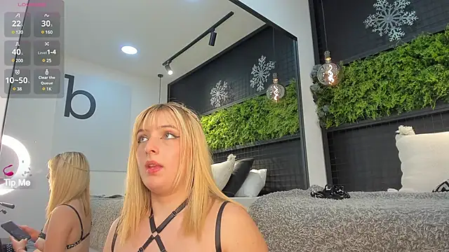 Blue Angell online show from March 14, 2:53 am